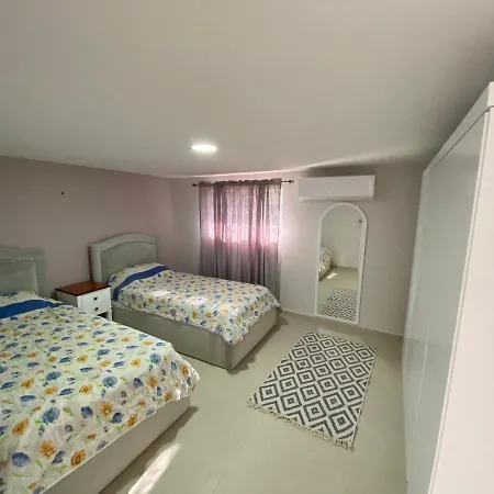 Villa Green Villa *