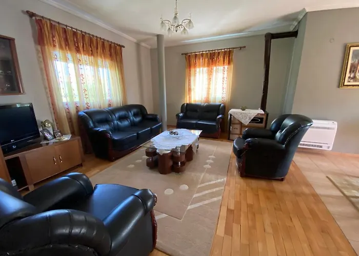 Green Villa *