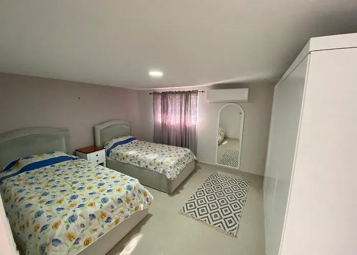 Villa Green Villa *